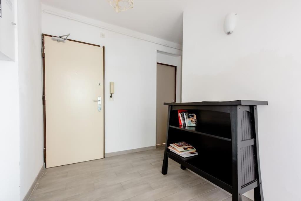 Park & Suites -Wifi-Netflix-Vue Марсилия Екстериор снимка